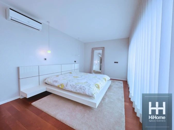 Apartamento T4 para Venda em São Martinho Foto 16