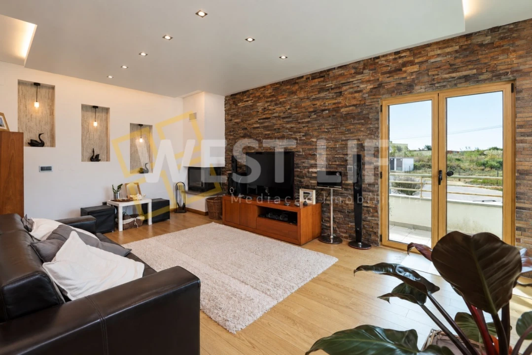 Apartamento T4 para Venda em São Pedro da Cadeira Foto 13