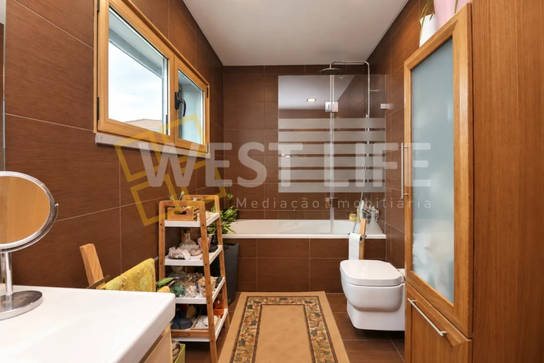Apartamento T4 para Venda em São Pedro da Cadeira Foto 15