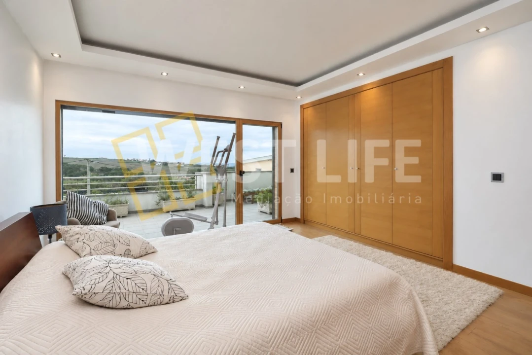 Apartamento T4 para Venda em São Pedro da Cadeira Foto 20