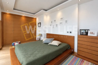 Apartamento T4 para Venda em São Pedro da Cadeira