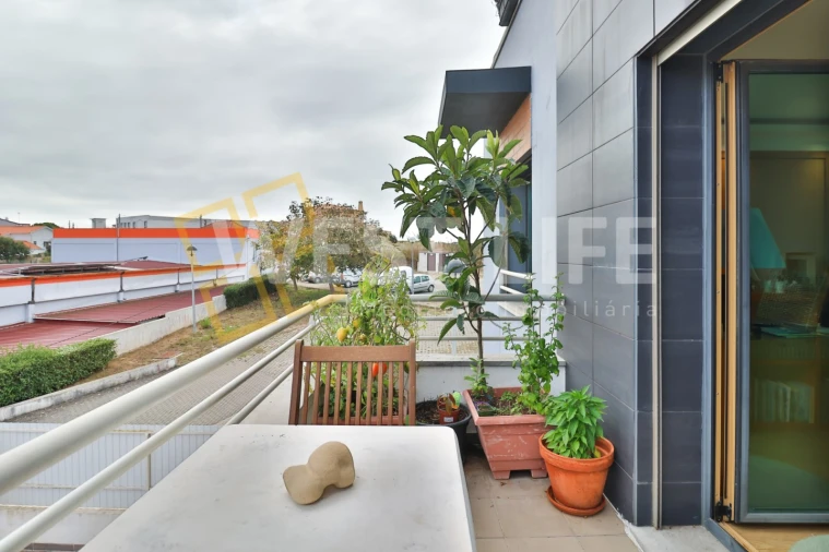 Apartamento T4 para Venda em São Pedro da Cadeira Foto 12