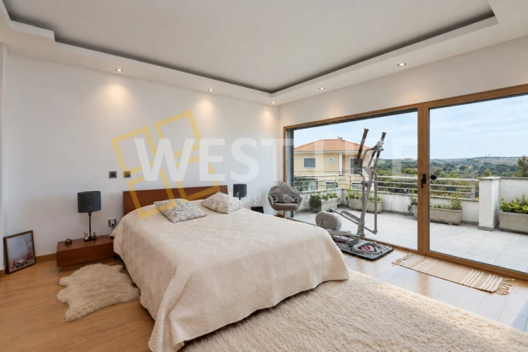 Apartamento T4 para Venda em São Pedro da Cadeira Foto 19