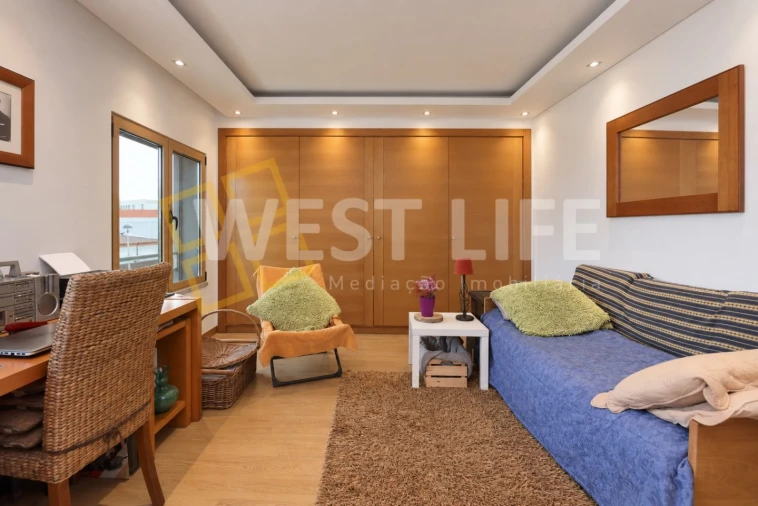 Apartamento T4 para Venda em São Pedro da Cadeira Foto 27