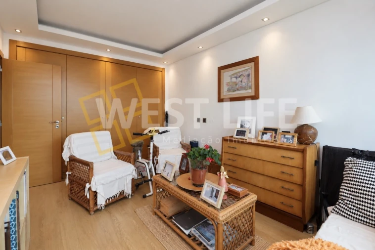 Apartamento T4 para Venda em São Pedro da Cadeira Foto 29