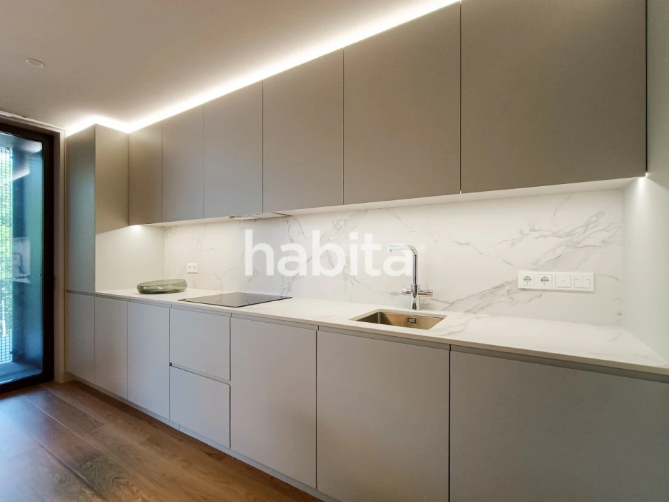 Apartamento T4 para Venda em Santa Marinha e São Pedro da Afurada Foto 8