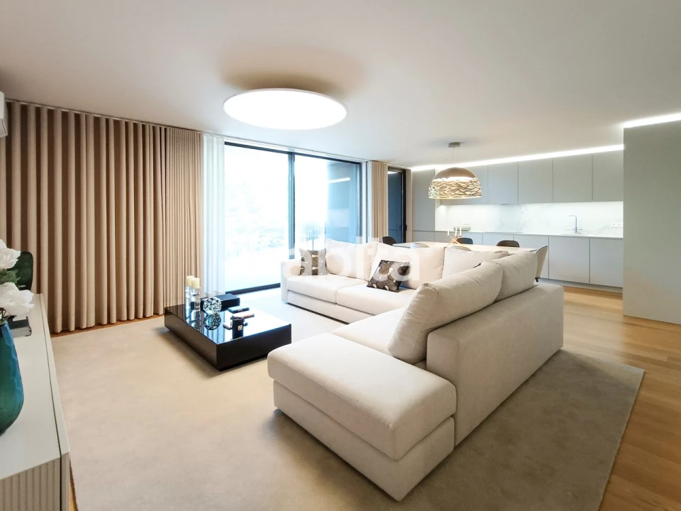 Apartamento T4 para Venda em Santa Marinha e São Pedro da Afurada Foto 10