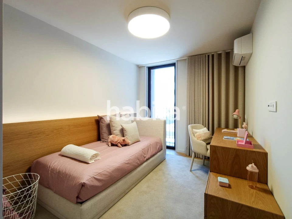 Apartamento T4 para Venda em Santa Marinha e São Pedro da Afurada Foto 17