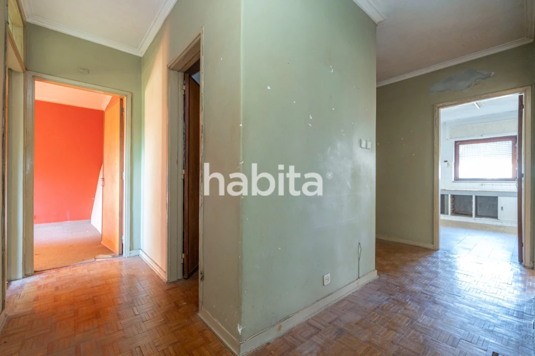 Apartamento T3 para Venda em Santo Antonio dos Olivais Foto 16