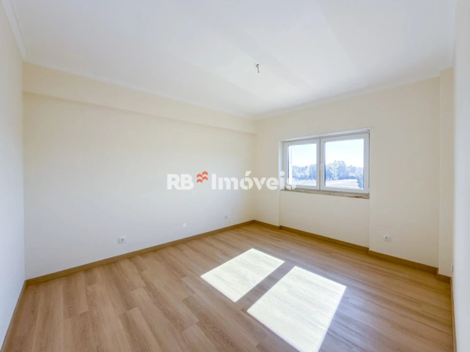 Apartamento T3 para Venda em São João Baptista e Santa Maria dos Olivais Foto 17