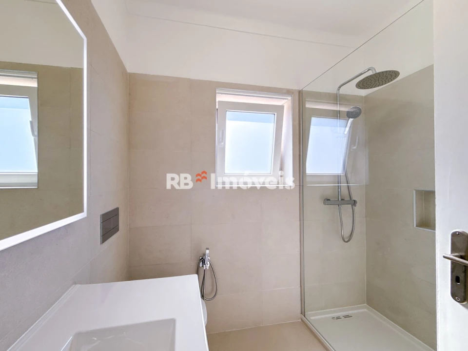 Apartamento T3 para Venda em São João Baptista e Santa Maria dos Olivais Foto 20