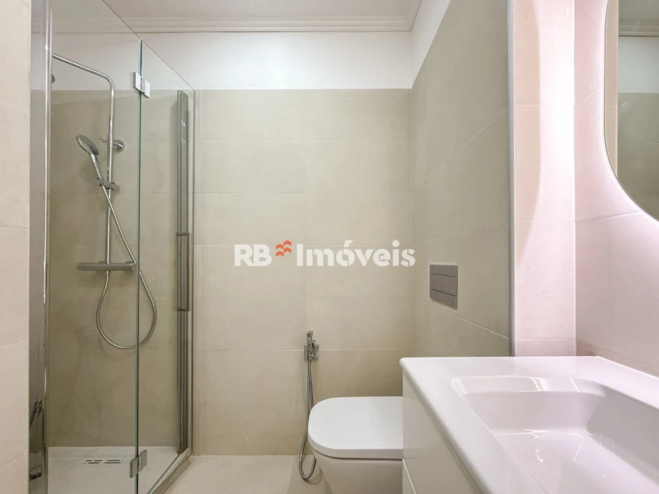 Apartamento T3 para Venda em São João Baptista e Santa Maria dos Olivais Foto 28