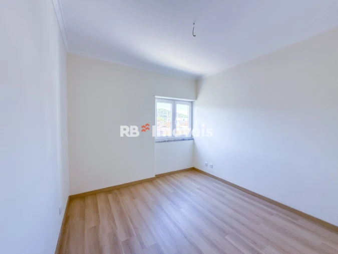 Apartamento T3 para Venda em São João Baptista e Santa Maria dos Olivais Foto 26