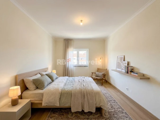 Apartamento T3 para Venda em São João Baptista e Santa Maria dos Olivais Foto 27