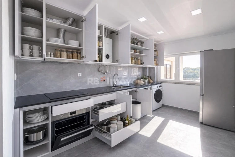 Apartamento T3 para Venda em São João Baptista e Santa Maria dos Olivais Foto 7