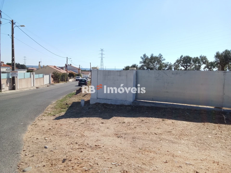 Terreno para Venda em Meia Via Foto 4