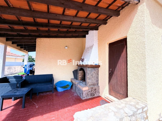 Moradia T3 para Venda em Nossa Sra de Fatima Foto 1