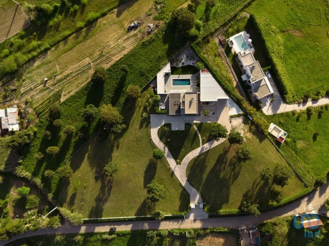 Moradia T4 para Venda em Carvalhal Foto 4