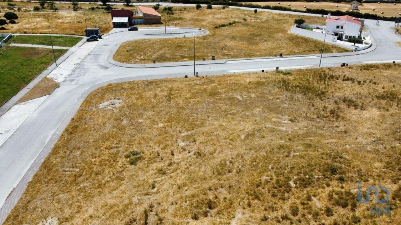 Terreno para Venda em Almeida Foto 13