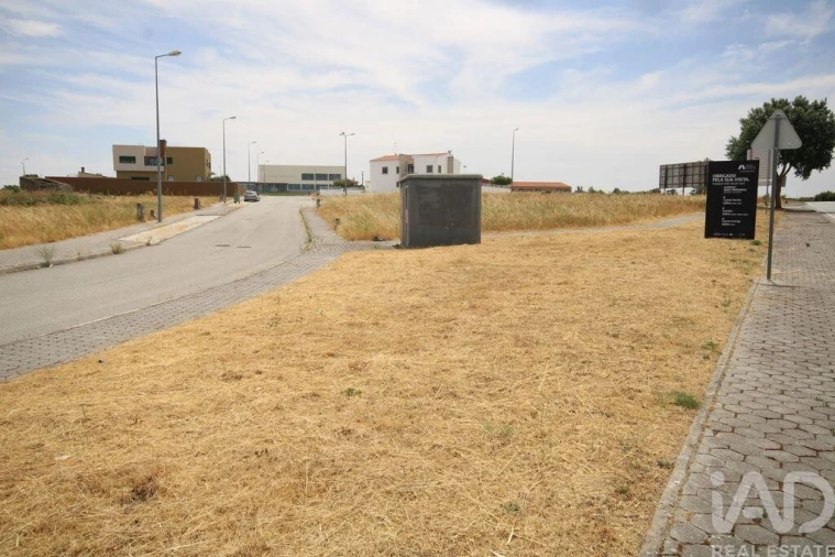 Terreno para Venda em Almeida Foto 22