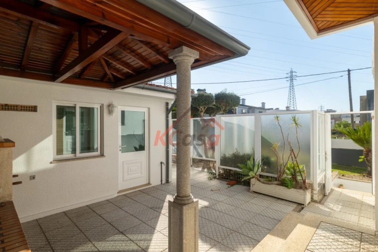 Moradia T4 para Venda em Cidade da Maia Foto 40