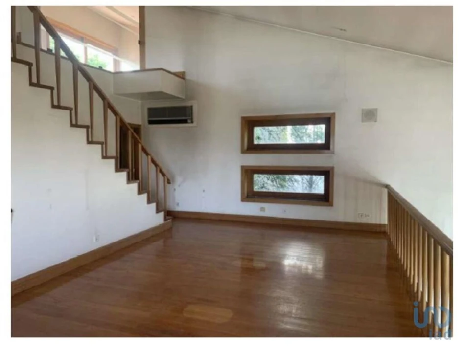 Moradia T4 para Venda em Azurem Foto 8