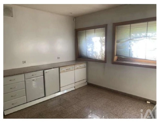 Moradia T4 para Venda em Azurem Foto 20