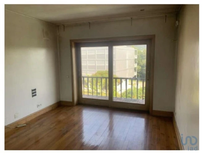 Moradia T4 para Venda em Azurem Foto 12