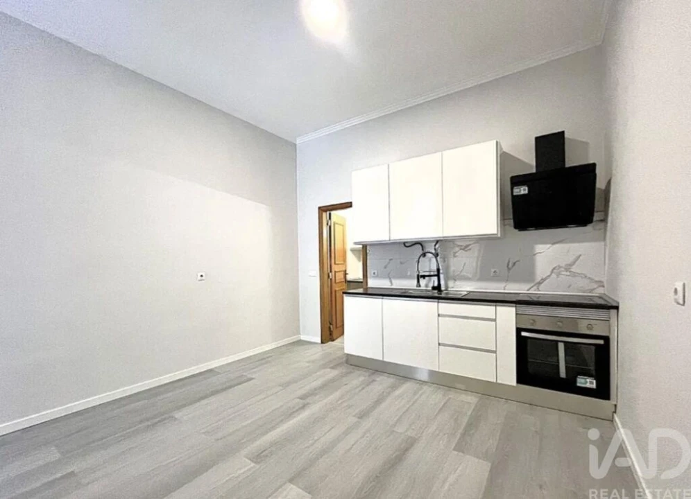 Loja para Venda em Queluz e Belas Foto 18