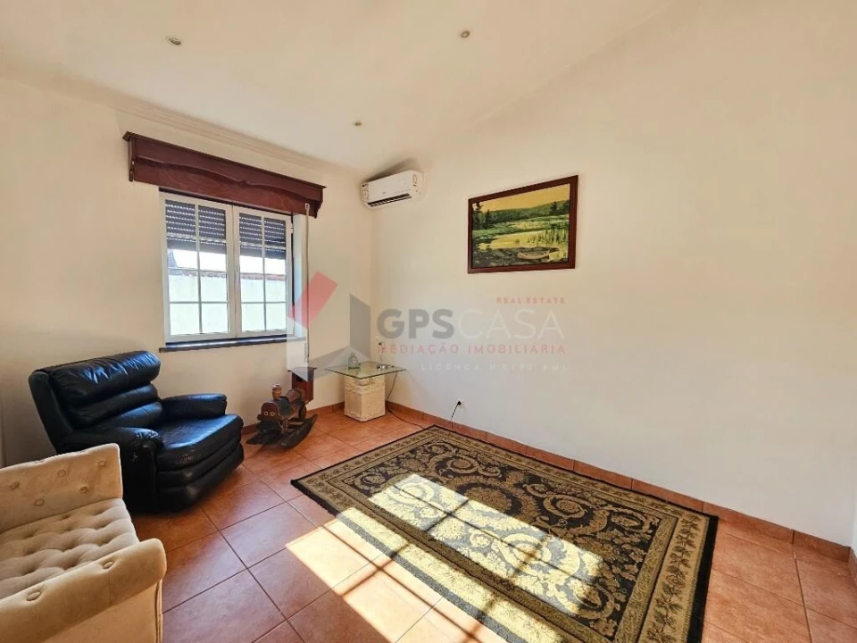 Moradia T3 para Venda em Praia da Vitoria (Santa Cruz) Foto 18