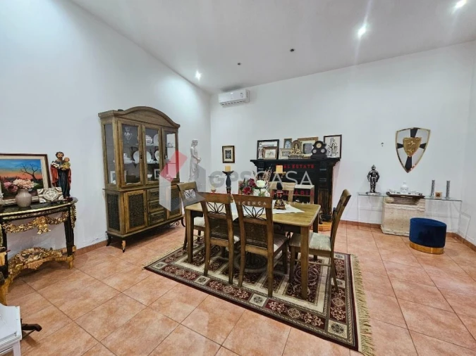 Moradia T3 para Venda em Praia da Vitoria (Santa Cruz) Foto 5