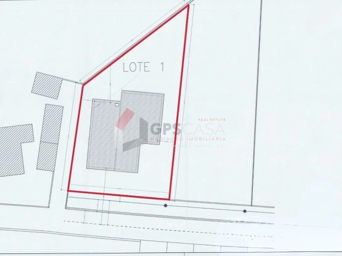 Moradia T3 para Venda em Praia da Vitoria (Santa Cruz) Foto 30