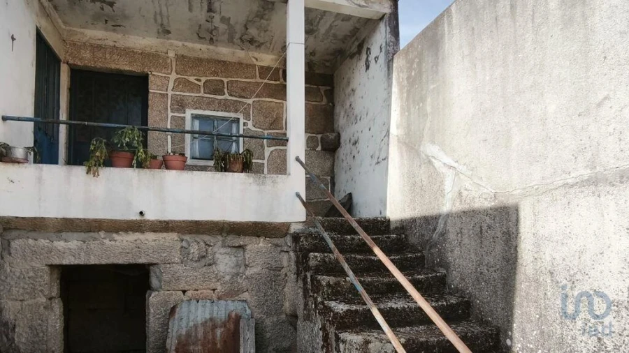 Moradia T3 para Venda em Seixo da Beira Foto 8