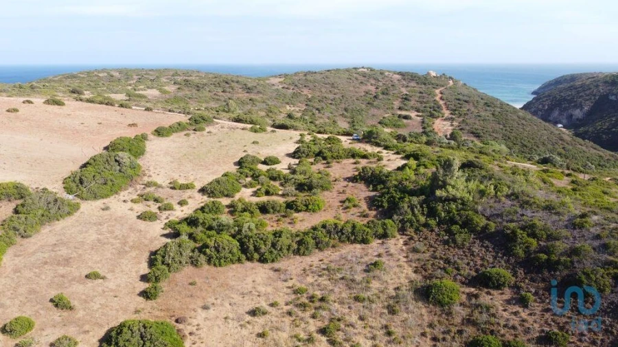 Terreno para Venda em Budens Foto 14