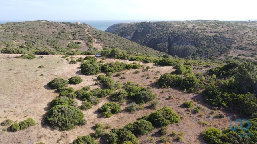 Terreno para Venda em Budens Foto 12