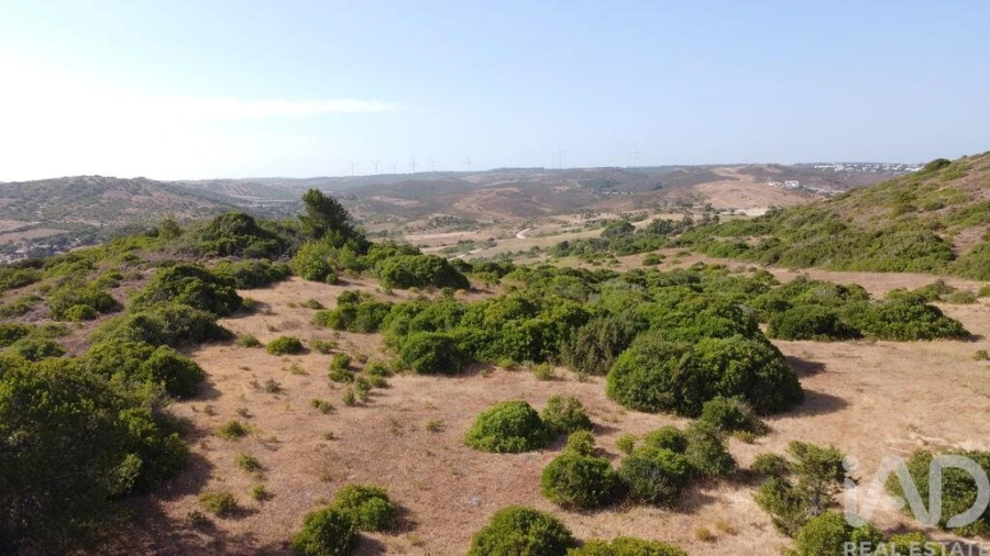 Terreno para Venda em Budens Foto 24