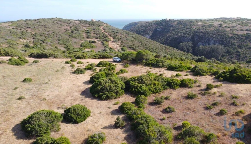 Terreno para Venda em Budens Foto 7