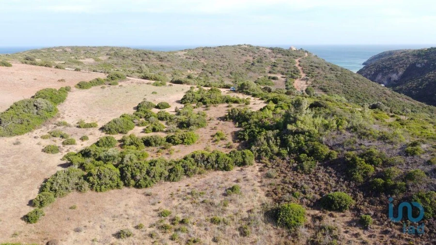 Terreno para Venda em Budens Foto 13