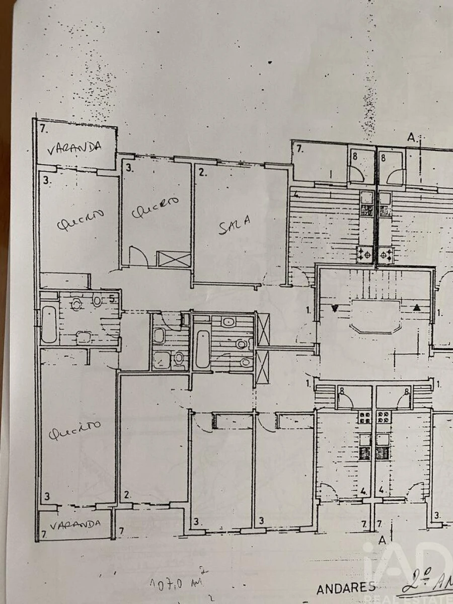 Apartamento T3 para Venda em Portimão Foto 24