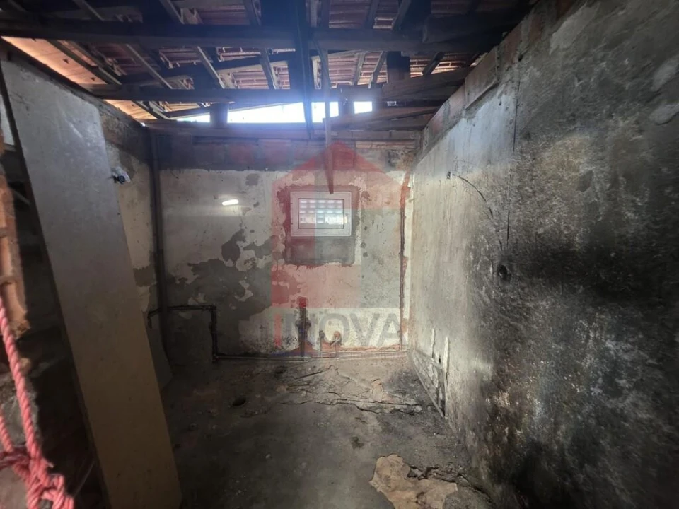 Moradia T1 para Venda em Pico Foto 6