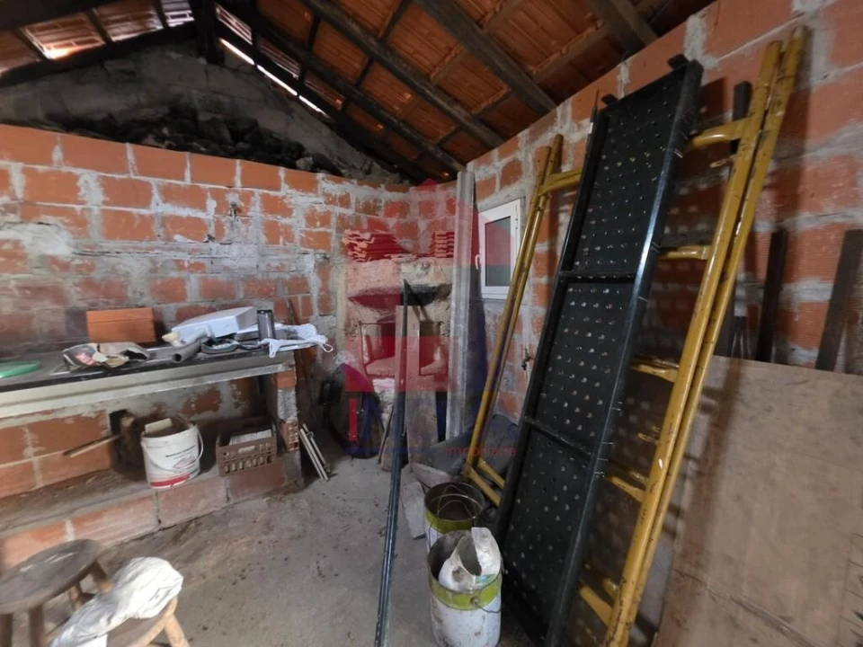 Moradia T1 para Venda em Pico Foto 4