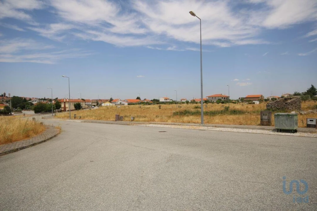 Terreno para Venda em Almeida Foto 7
