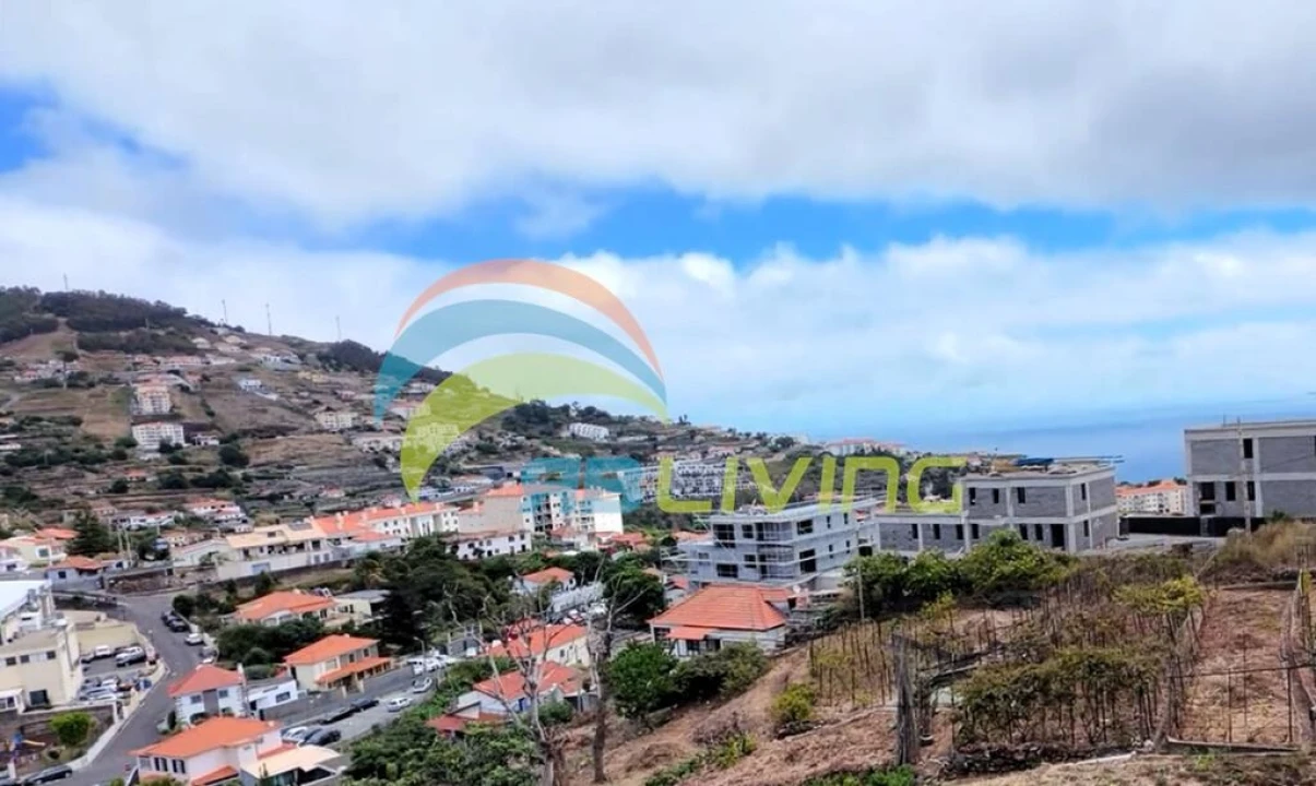 Terreno para Venda em Caniço Foto 14
