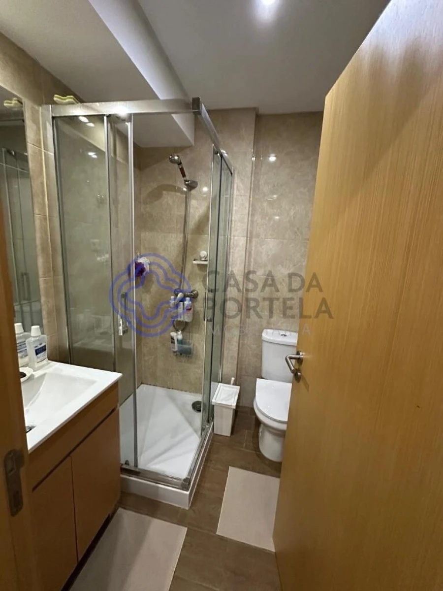 Apartamento T3 para Venda em Castanheira do Ribatejo e Cachoeiras Foto 39