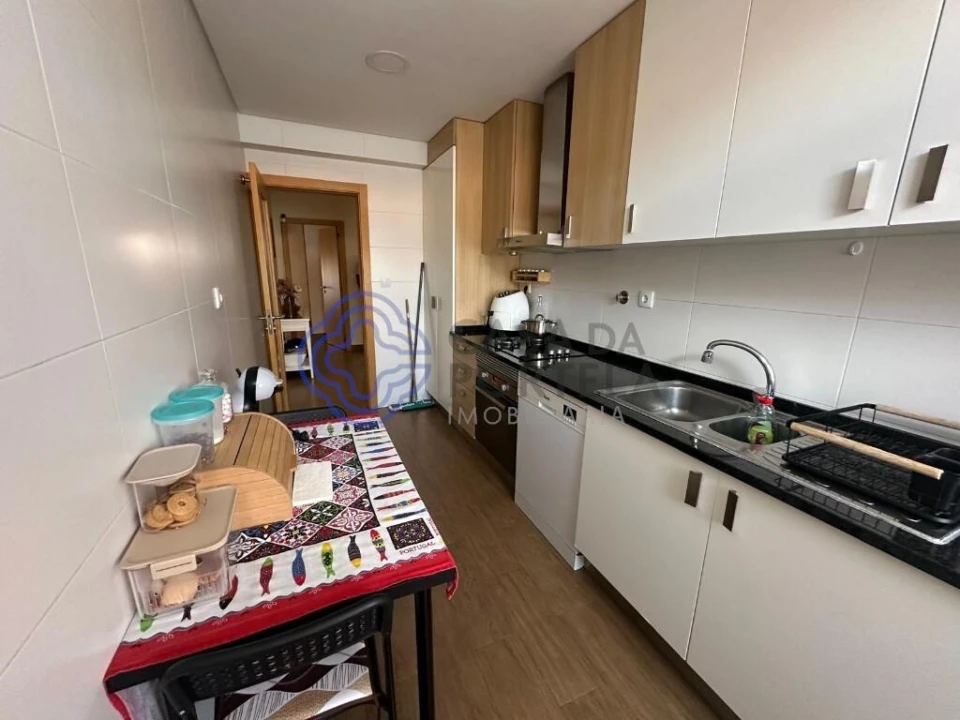 Apartamento T3 para Venda em Castanheira do Ribatejo e Cachoeiras Foto 19