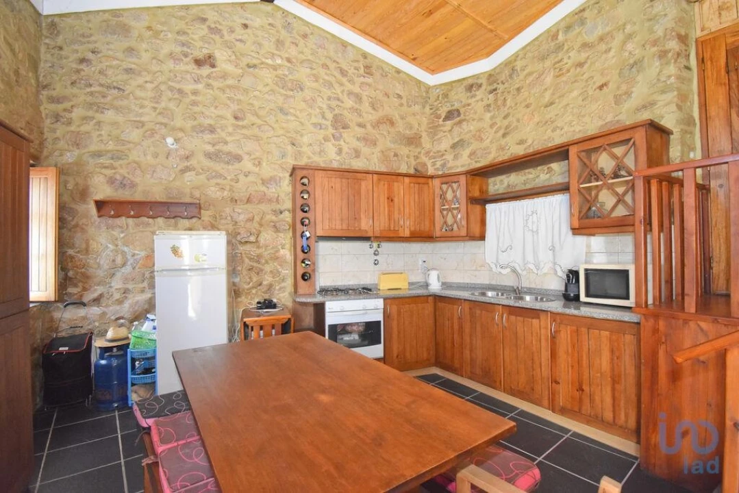 Moradia T2 para Venda em Cumeeira Foto 13