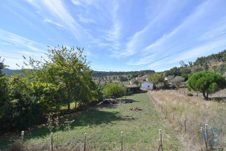 Moradia T2 para Venda em Cumeeira Foto 8