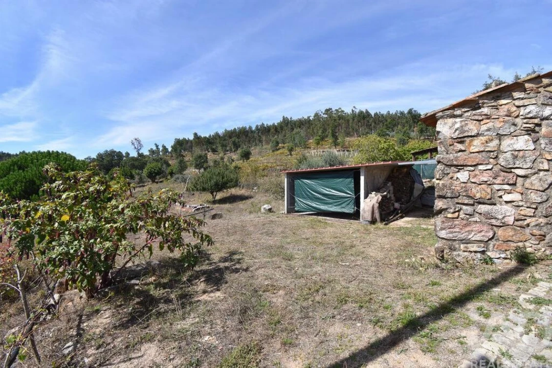 Moradia T2 para Venda em Cumeeira Foto 21