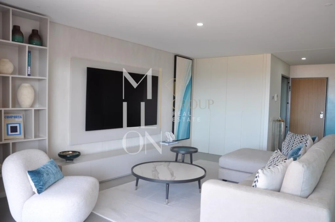 Apartamento T2 para Venda em Quarteira Foto 6