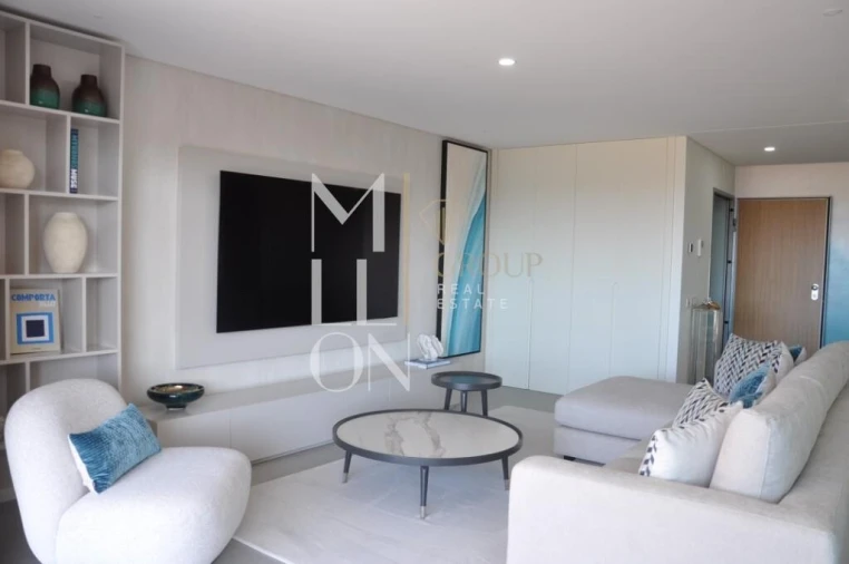 Apartamento T2 para Venda em Quarteira Foto 6